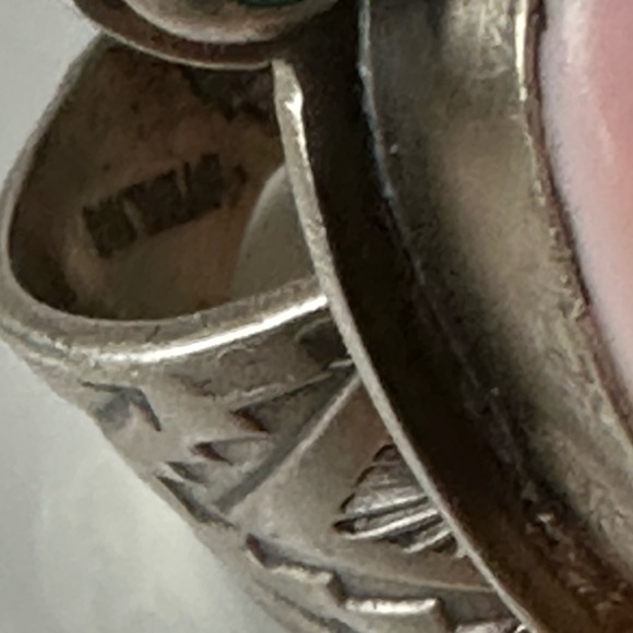 Pink conch turquoise native sterling silver maker sterling silver statement ring - Picture 12 of 12